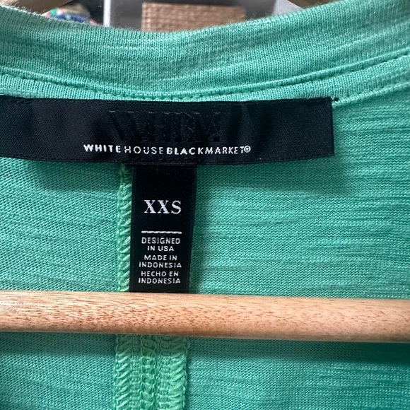 White House Black Market Lace Up Green Peplum Top - Picture 4 of 5